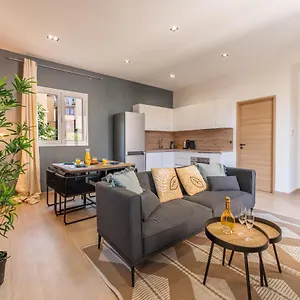 Apartment Superbe Avec Balcon Proche Monaco, Beausoleil